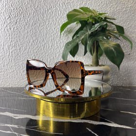 Vintage Oversized Square-Leopard print